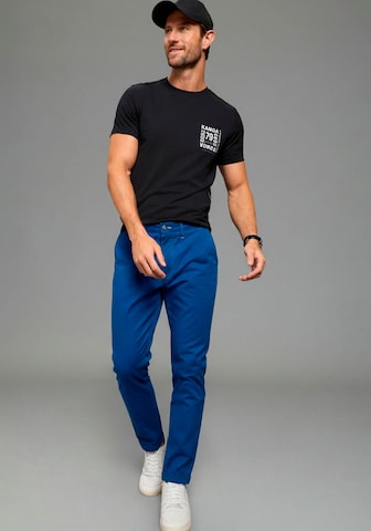 KangaROOS Regular Shorts in Blau