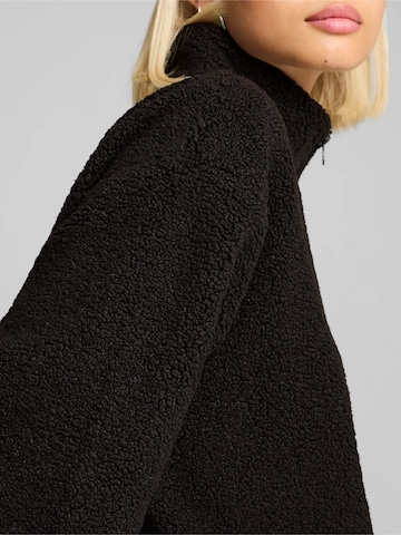 PUMA Sweatshirt in Schwarz
