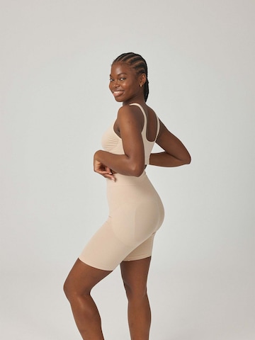 SNOCKS Shaping Pants in Beige