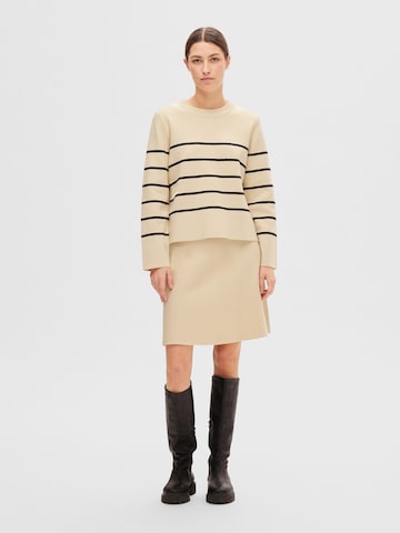 Pullover di SELECTED FEMME in beige