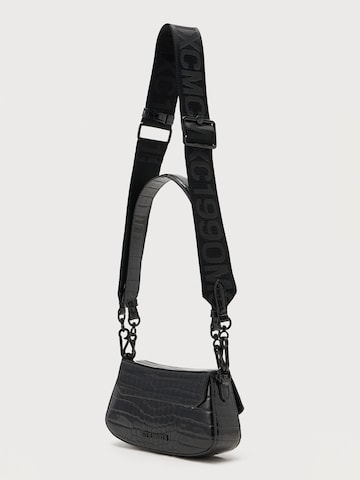 STEVE MADDEN Válltáskák 'Btaiga-E' - fekete