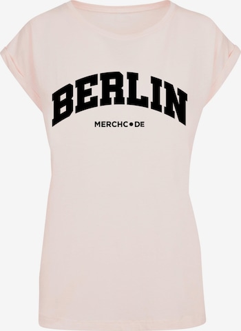 Merchcode Shirt 'Berlin' in Roze: voorkant