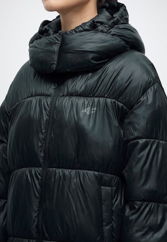 Veste de sport 4F en noir