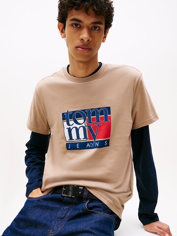 Tommy Jeans T-Shirt in Braun