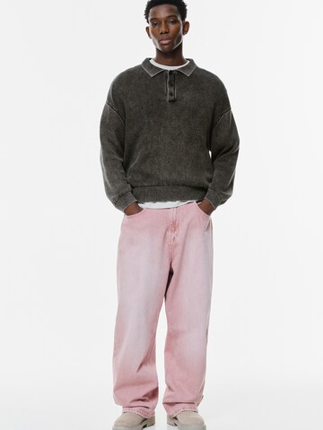 Pull&Bear Пуловер в черно: отпред