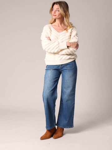 Deeluxe Sweater 'Estina' in Beige
