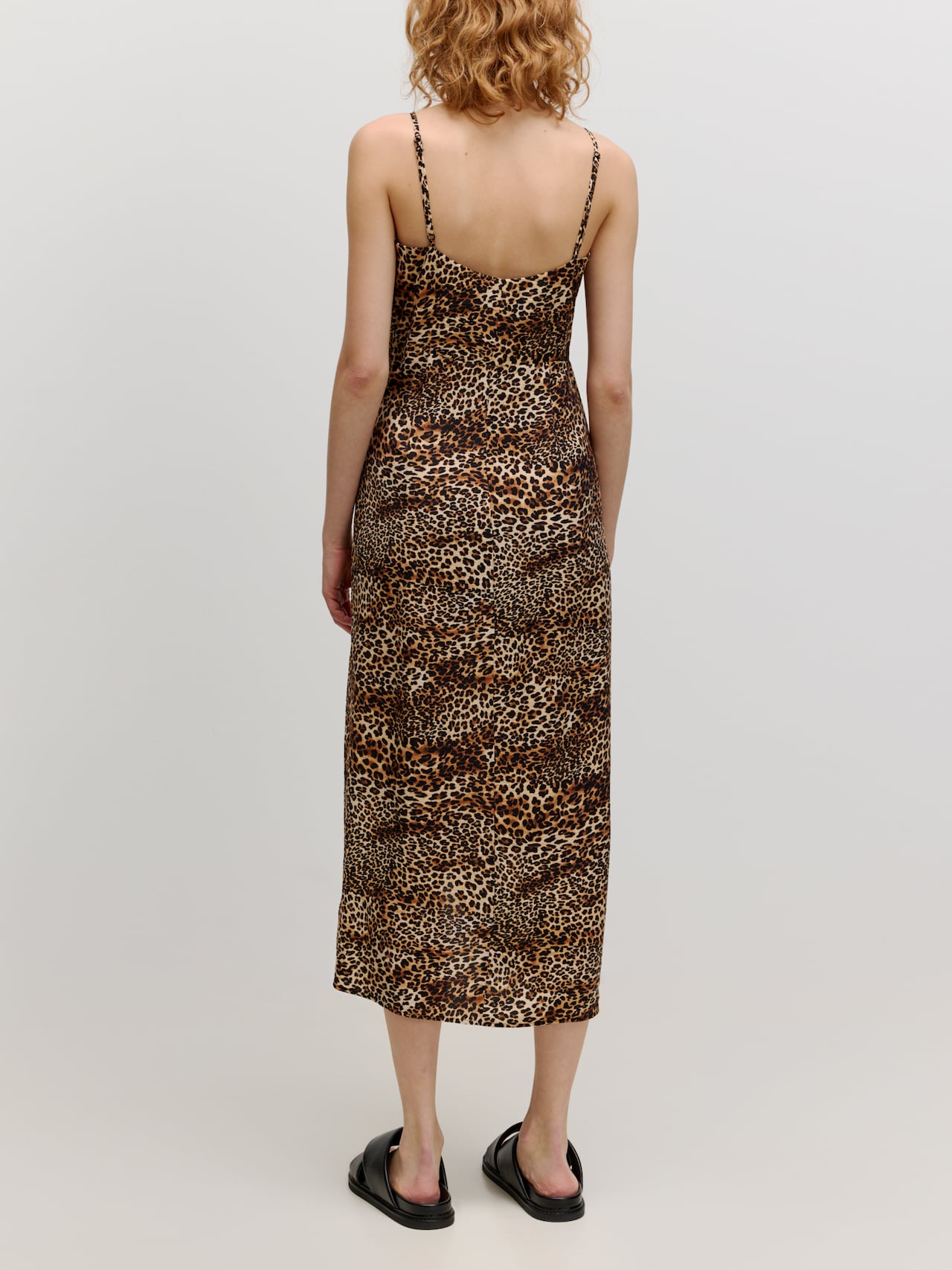 EDITED Producten Jurk 'Sue' Beige