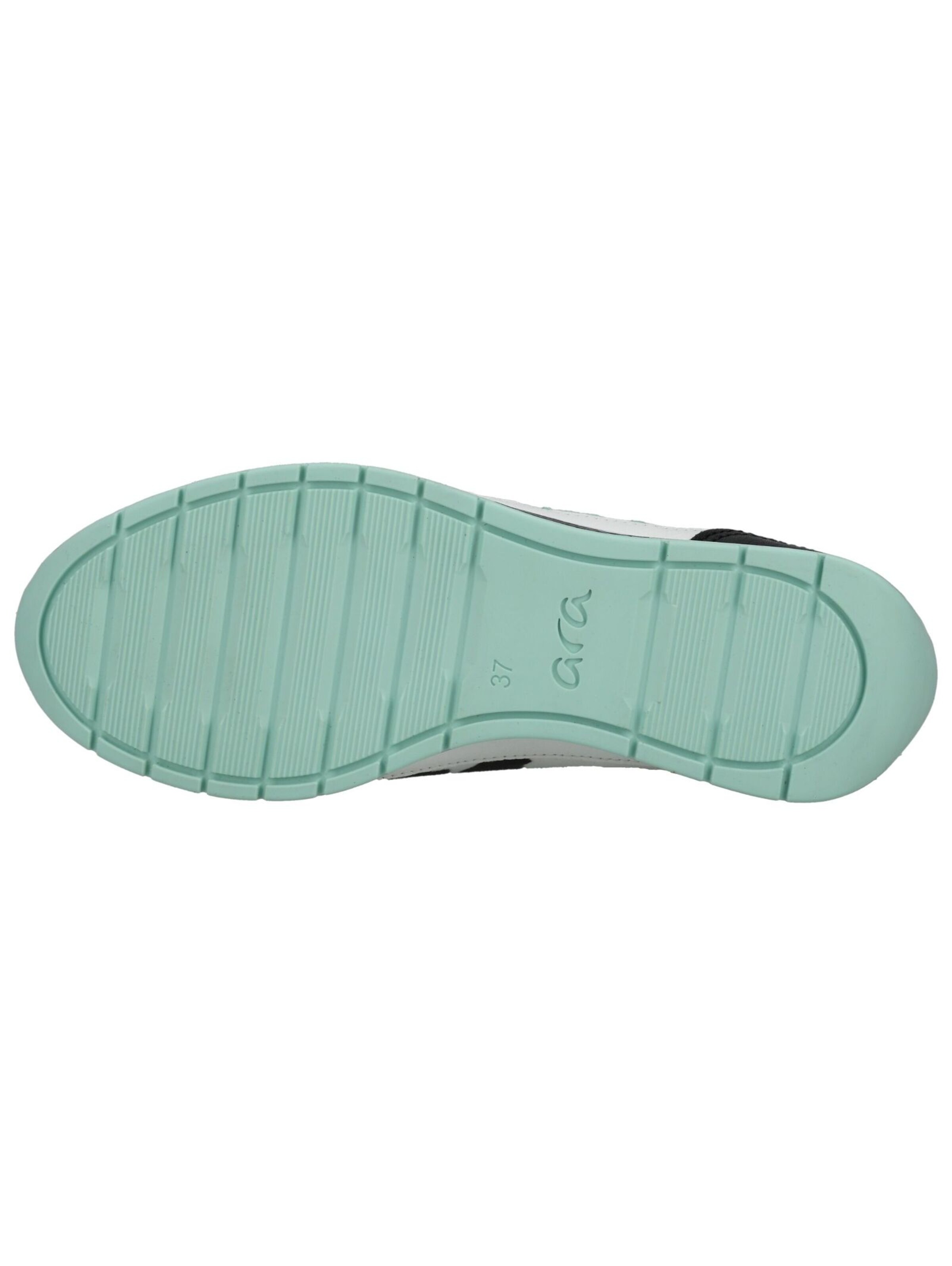 Baskets basses ARA en blanc