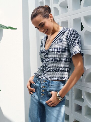 Next Blouse in Blauw: voorkant