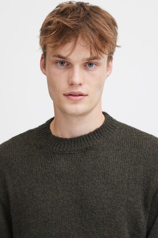 !Solid Sweater 'Hamdani' in Green