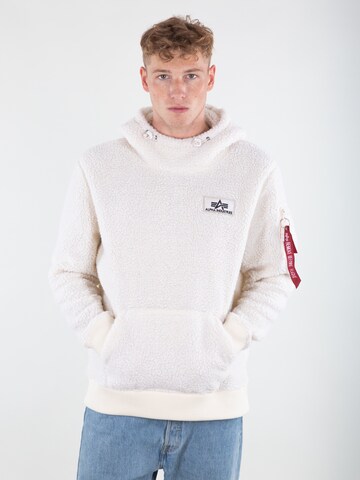 Sweat-shirt ALPHA INDUSTRIES en blanc : devant