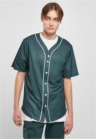 Coupe regular Chemise Urban Classics en vert : devant