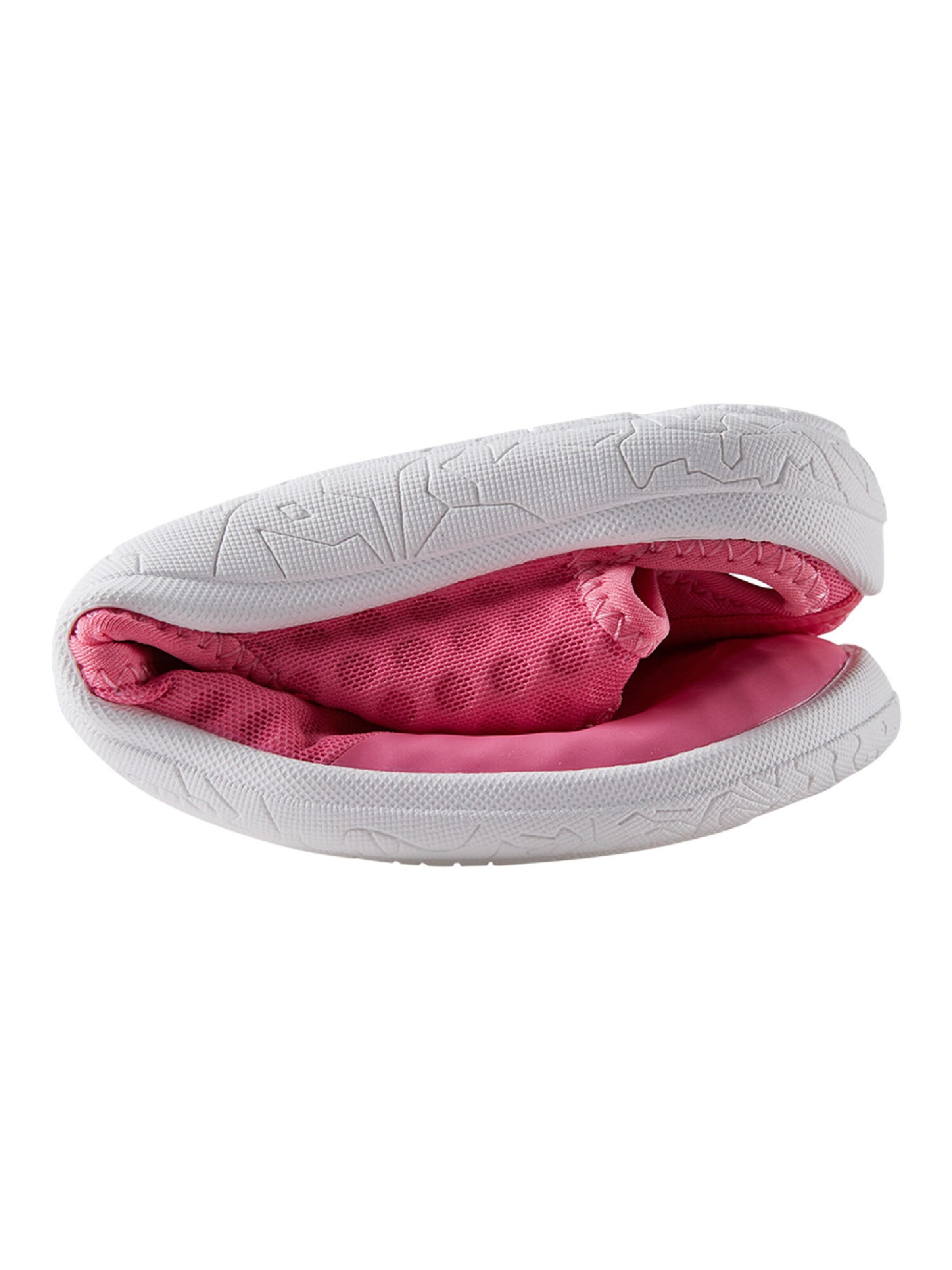 Chaussures ouvertes Reima en rose