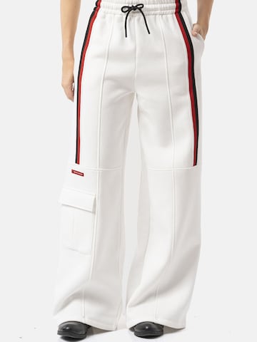 CIPO & BAXX Pants 'WR155' in White: front