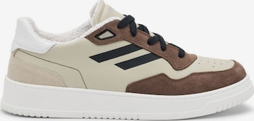 Sneaker bassa 'Bianco Brillante' di PR1MO in marrone: frontale
