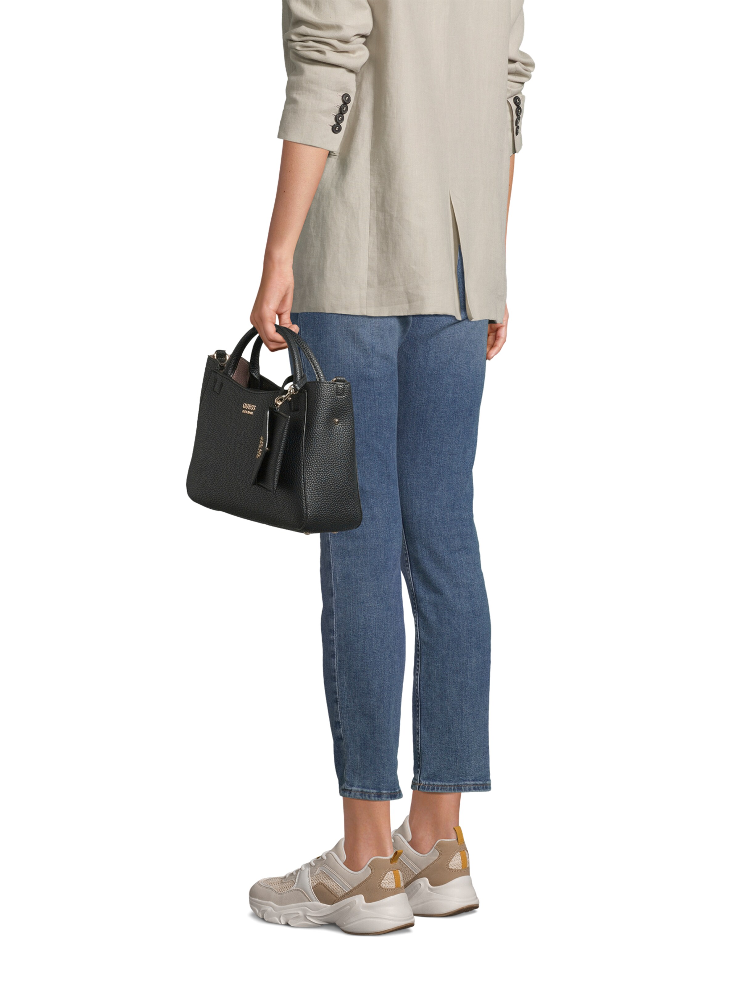 GUESS Handtasche 'BRENTON SML GIRLFRIEND SATCHEL' in Schwarz