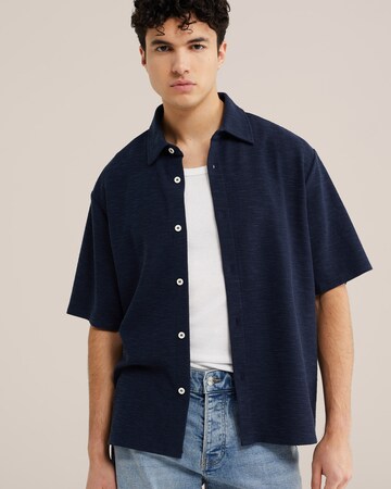 WE Fashion Comfort Fit Риза в синьо: отпред