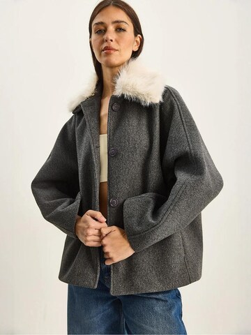 Cappotto invernale di Bianco Lucci in grigio