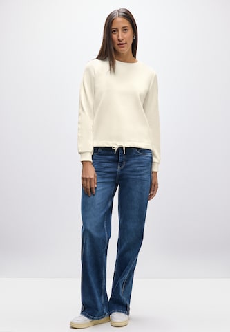 STREET ONE Sweatshirt in Beige