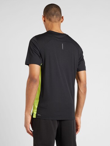 PUMA - Camiseta funcional 'RUN FAVORITE VELOCITY' en negro