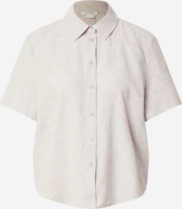 Monki Blouse in Beige: front