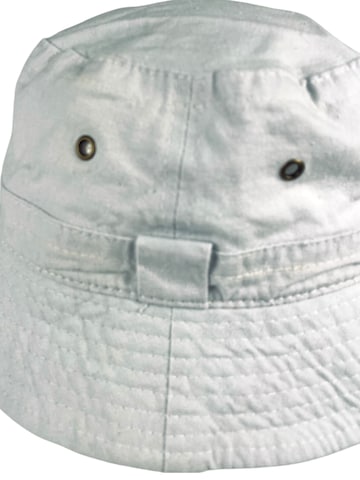 Kumixi Cap in White