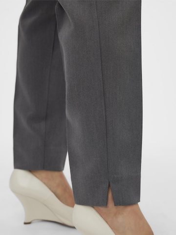 VERO MODA Tapered Trousers with creases 'Beate' in Grey