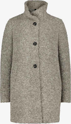 GIL BRET Winter Coat in Brown: front