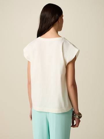 Haut oltre en blanc