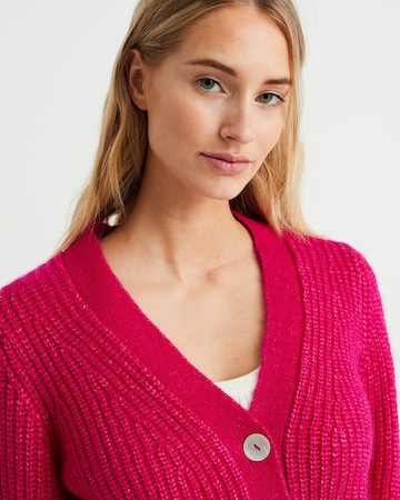 Geacă tricotată de la WE Fashion pe roz