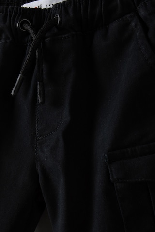 MINOTI - regular Pantalón en negro