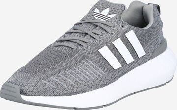 ADIDAS ORIGINALS Sneakers 'Swift Run 22' in Grey: front