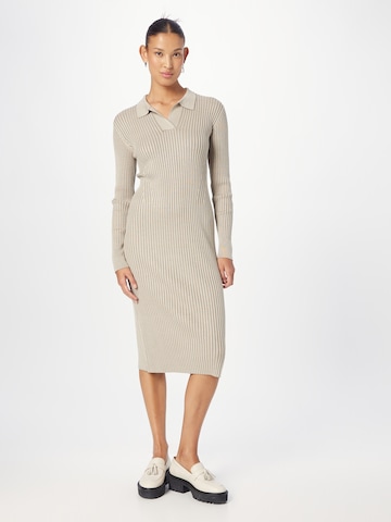 Rochie tricotat 'SRMira' de la Soft Rebels pe gri: față