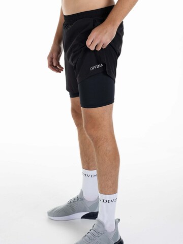 Divina Regular Sportshorts 'Fungor' in Schwarz