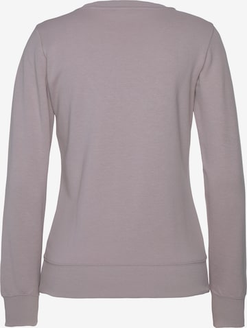 BENCH Sweatshirt i lilla