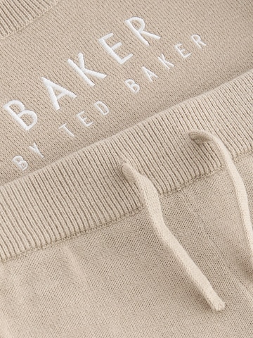 Baker by Ted Baker - Conjunto en beige