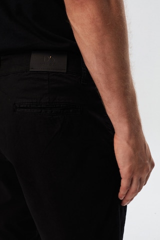 D’S Damat Regular Shorts in Schwarz