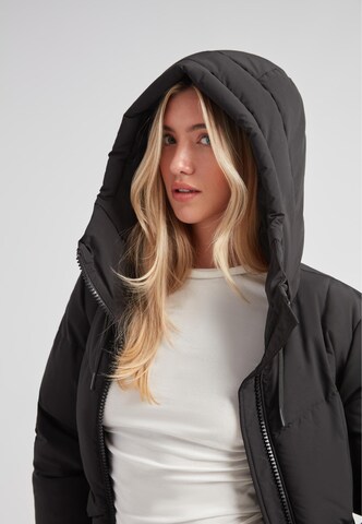 Manteau d’hiver 'Black Star' JACK1T en noir