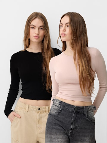 Bershka Koszulka w kolorze beżowy: przód