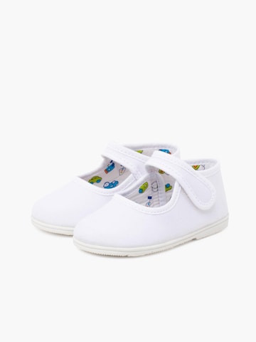 Pisamonas Ballerina in White