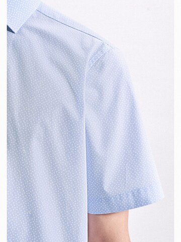 Coupe regular Chemise business SEIDENSTICKER en bleu