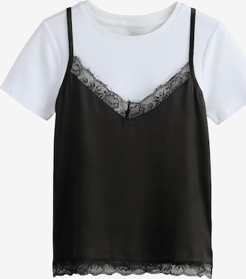 Next Тениска в черно: отпред