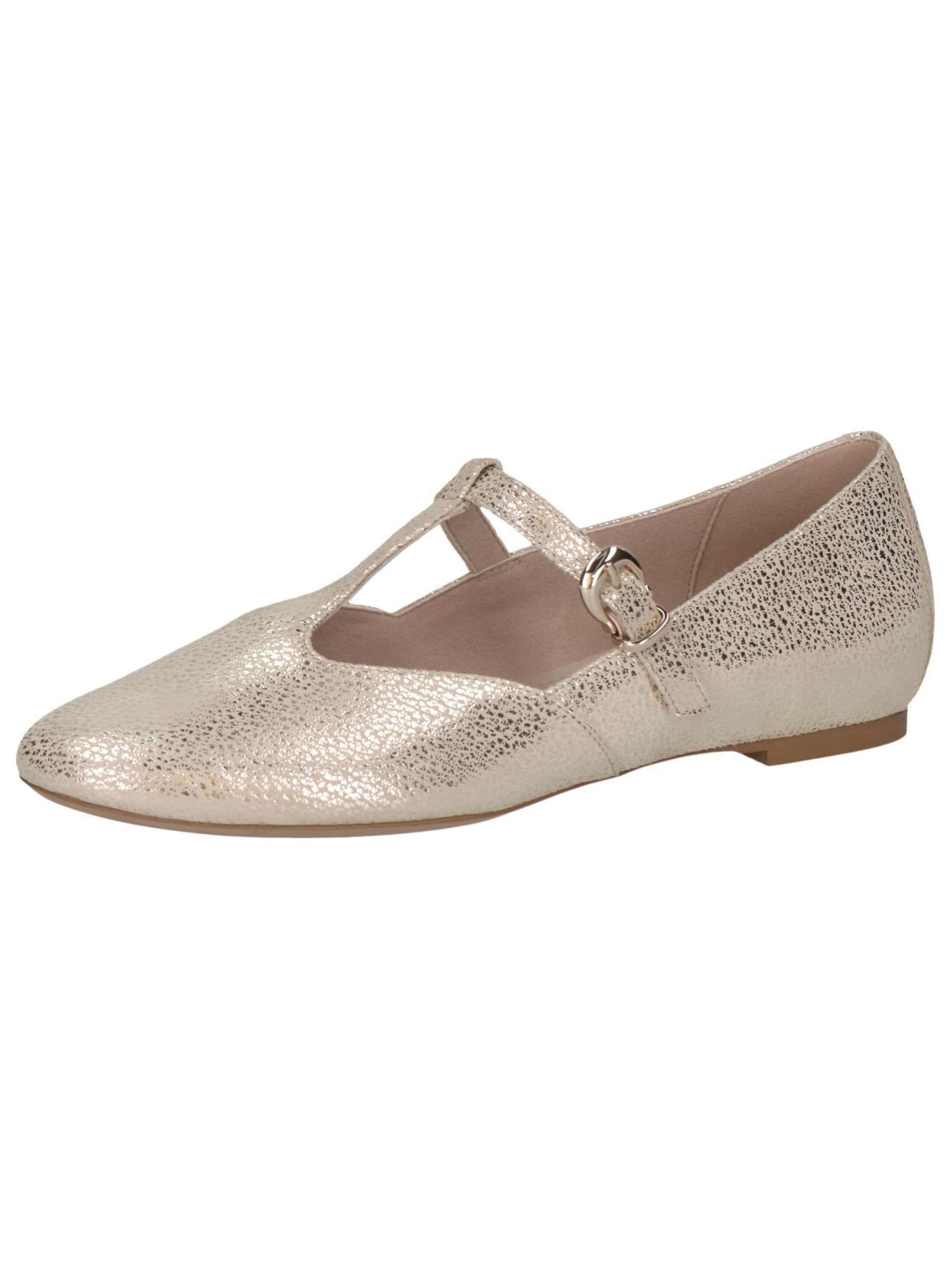 CAPRICE Classic Flats in Silver: front