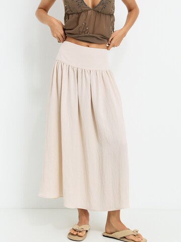 Pull&Bear Kjol i beige: framsida
