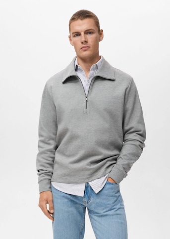 MANGO MAN Sweatshirt 'Winnym' in Grey: front