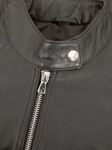 MADDOX Between-Season Jacket 'Jecki' in Black