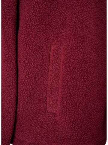 Veste en polaire Zizzi en rouge