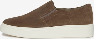 Boggi Milano Slip-Ons in Brown: front