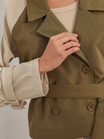 Cappotto di mezza stagione 'Trenchcoats' di Bigdart in beige