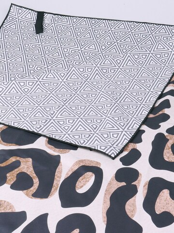 Capelli New York Beach Towel in Beige
